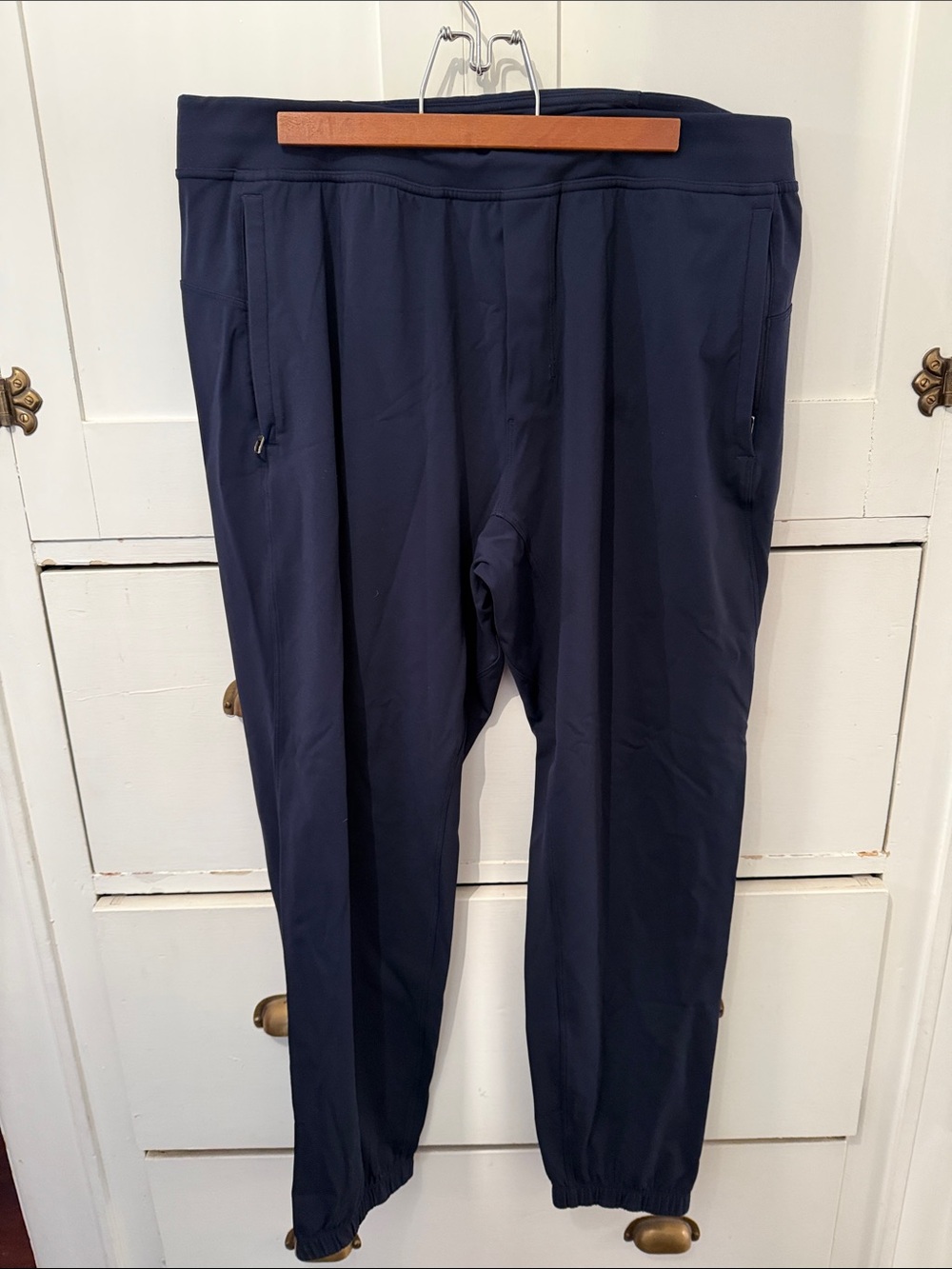 Lululemon men’s surge jogger XL